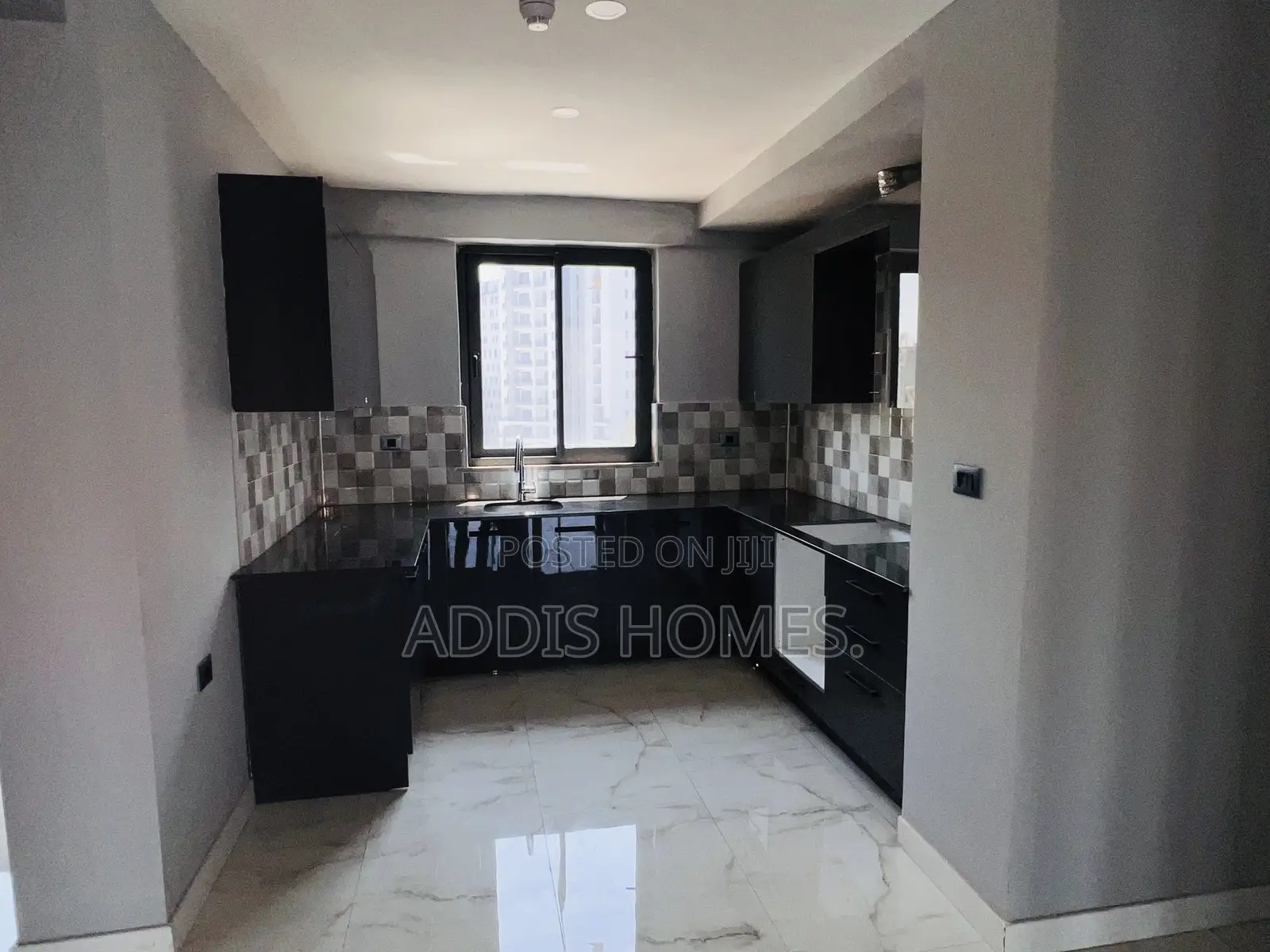 3bdrm Apartment in Bole for sale