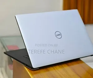 New Laptop Dell XPS 15 16GB Intel Core i9 SSD 512GB