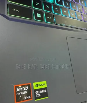 New Laptop MSI Vector 16 HX AI A2XWIG 16GB AMD Ryzen 9 SSD 1T