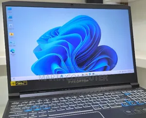 New Laptop Acer Predator Helios 300 16GB Intel Core i7 SSD 512GB