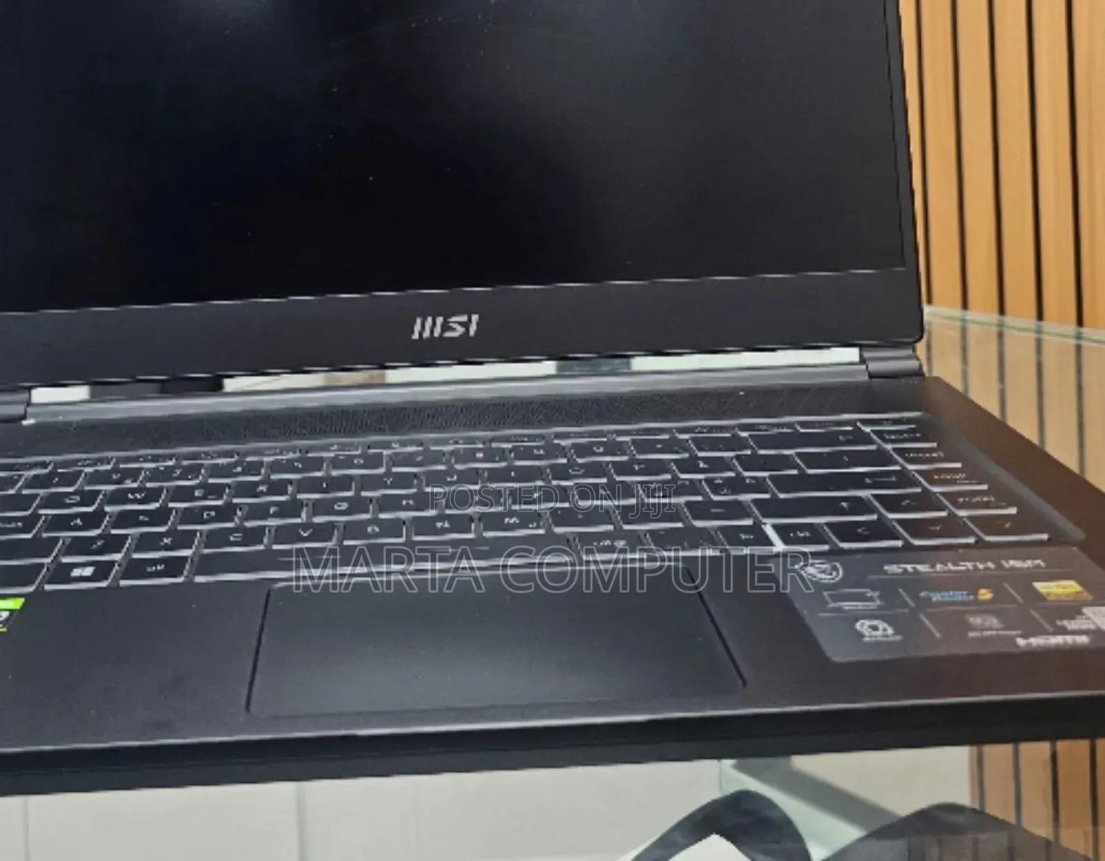 New Laptop MSI Stealth 16 AI Studio 16GB Intel Core i7 SSD 512GB