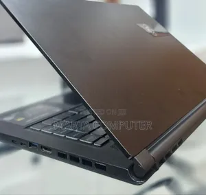 New Laptop MSI Stealth 16 AI Studio 16GB Intel Core i7 SSD 512GB