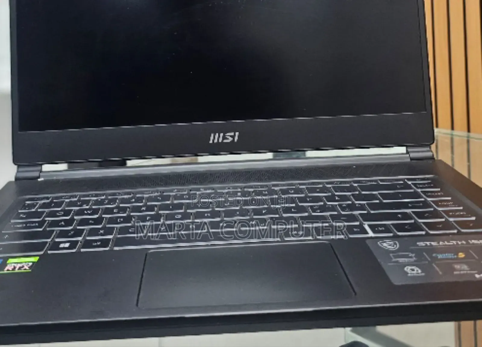 New Laptop MSI Stealth 16 AI Studio 16GB Intel Core i7 SSD 512GB