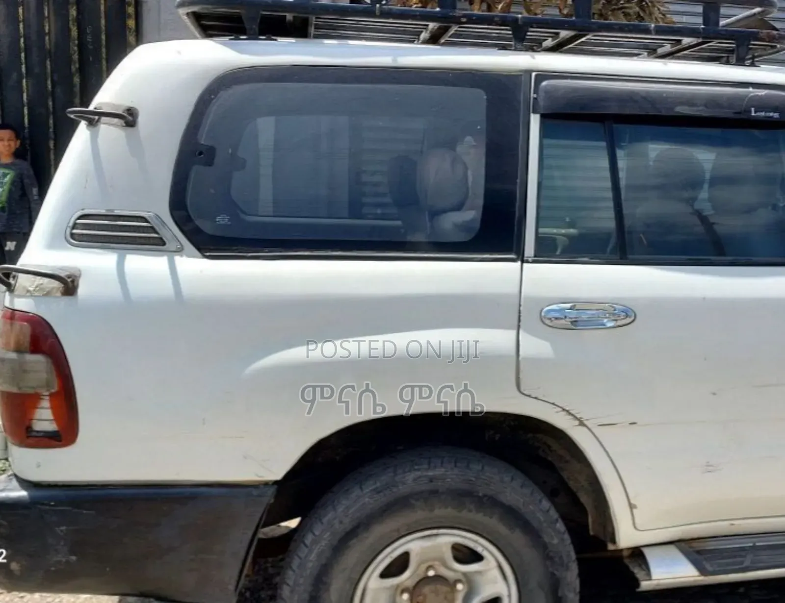 Toyota Land Cruiser 2006 White