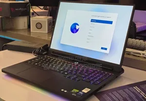 New Laptop Lenovo Legion 7 32GB Intel Core Ultra 9 SSD 1T