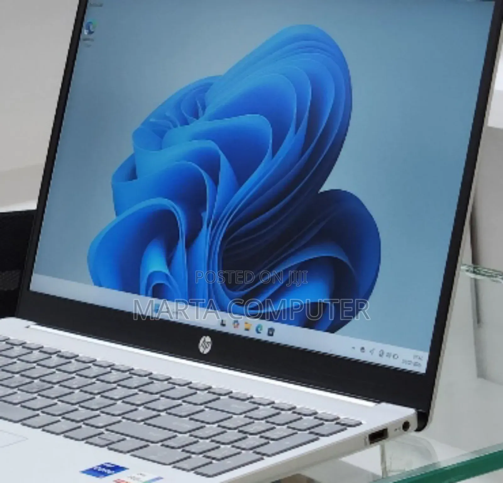 New Laptop HP Stream Notebook 16GB Intel Core i7 SSD 512GB