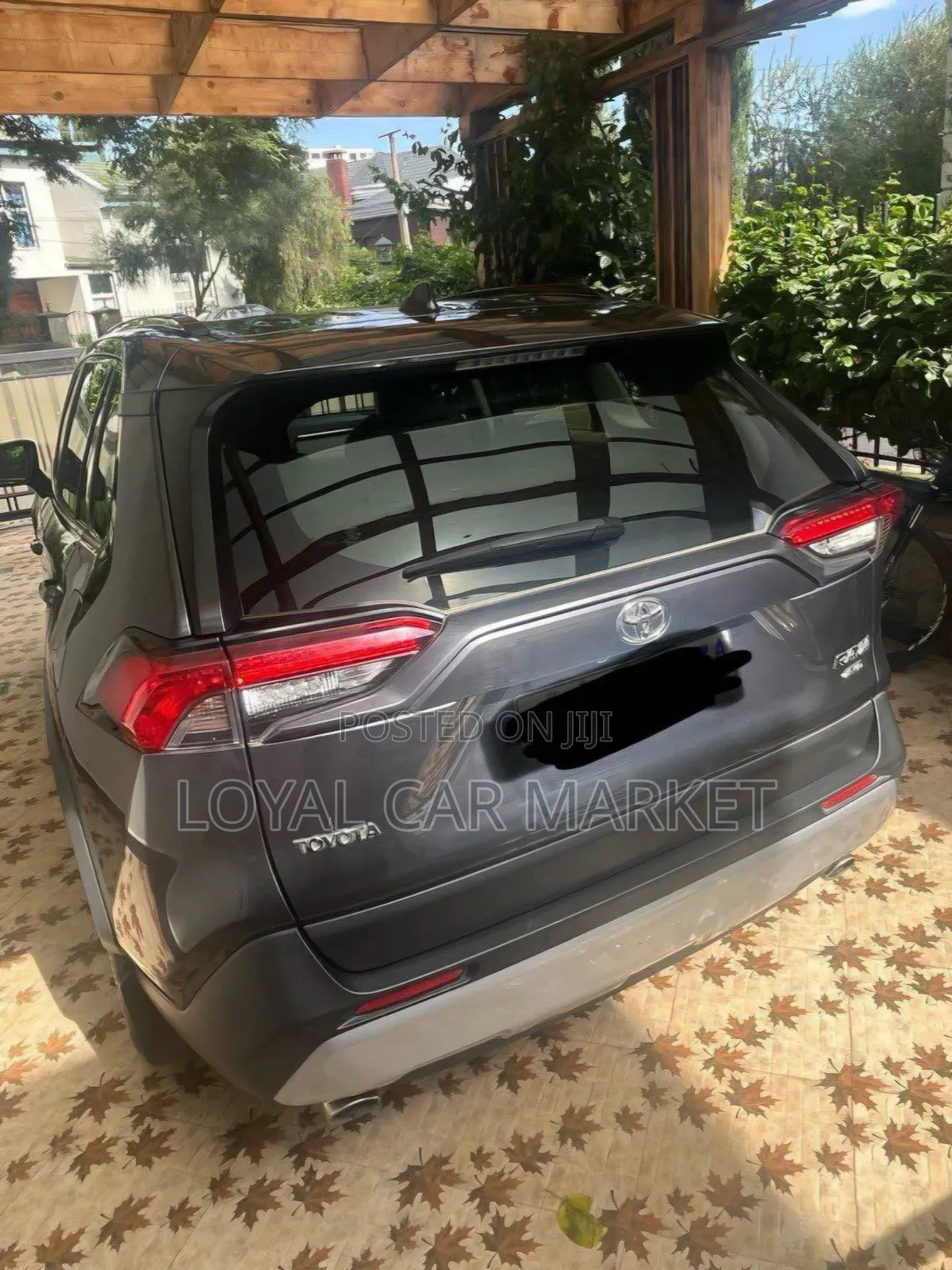 Toyota RAV4 2021 Gray
