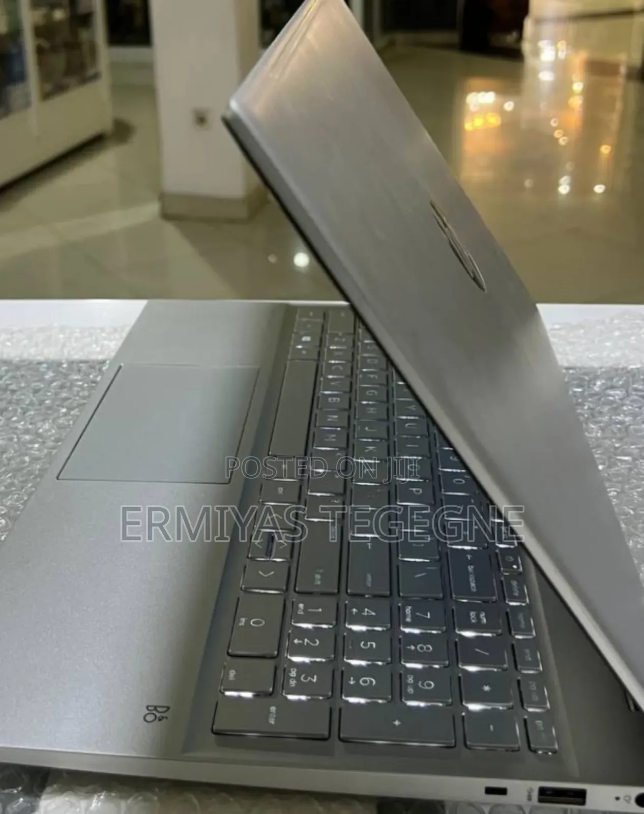 New Laptop HP EliteBook 840 16GB AMD Ryzen 5 SSD 512GB