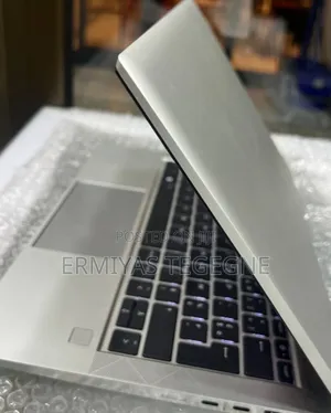 New Laptop HP EliteBook 840 16GB AMD Ryzen 5 SSD 512GB