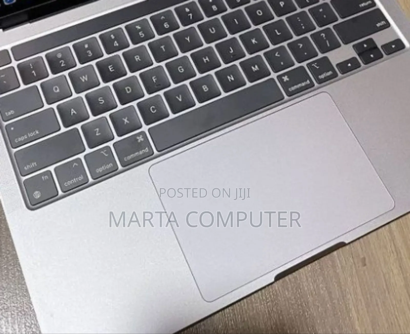 New Laptop Apple MacBook Air 2020 M1 16GB Apple M1 SSD 256GB