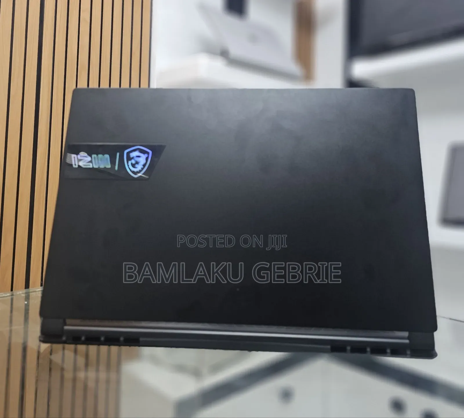 New Laptop MSI Stealth 16 AI Studio 16GB Intel Core i7 SSD 512GB