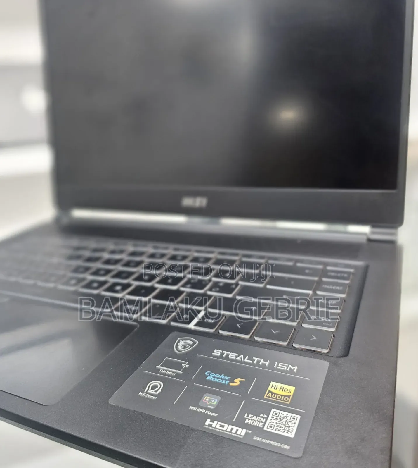 New Laptop MSI Stealth 16 AI Studio 16GB Intel Core i7 SSD 512GB