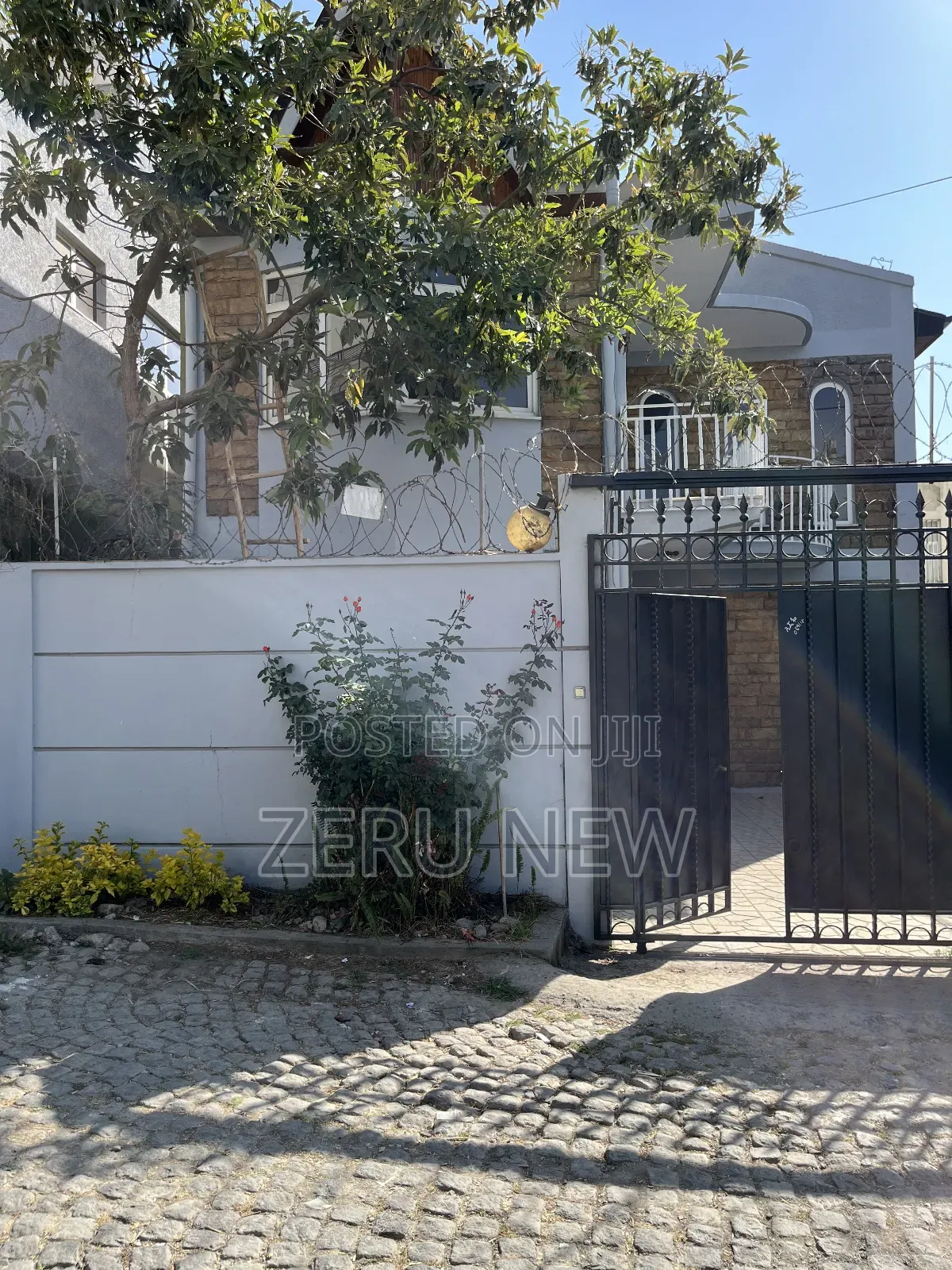 3bdrm House in Bole for sale