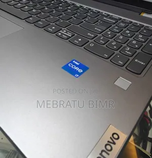 New Laptop Lenovo Yoga 7 15ITL5 16GB Intel Core i7 SSD 512GB