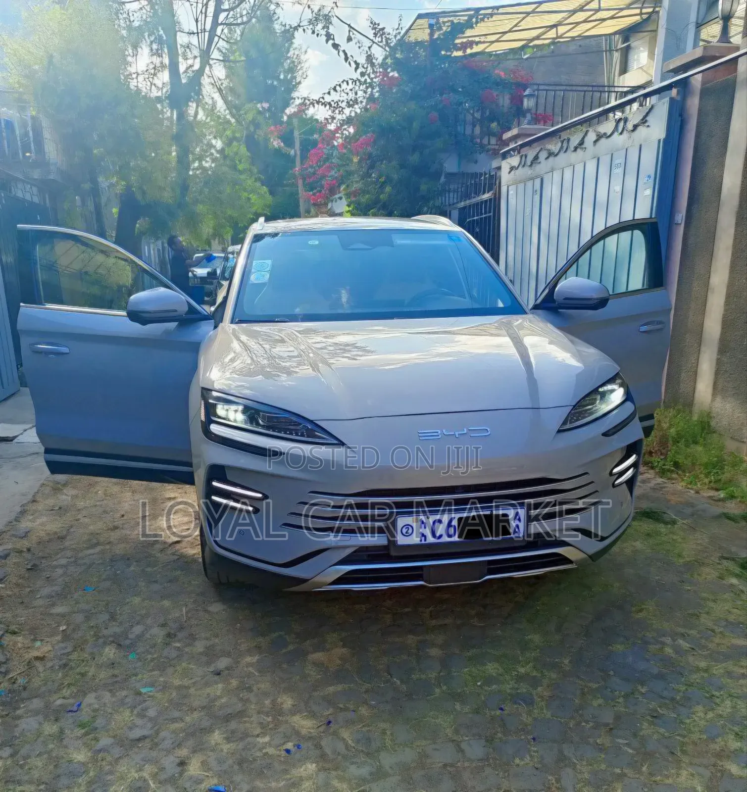 BYD Song Plus DM-i 2024 Gray