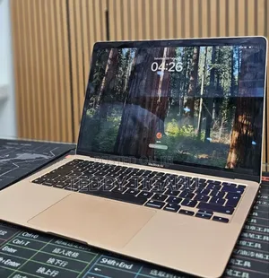 New Laptop Apple MacBook Air 2020 8GB Apple M1 SSD 256GB