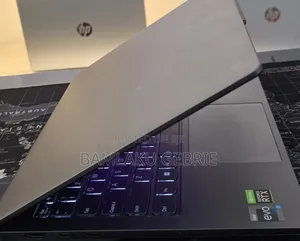 New Laptop Lenovo Ideapad 3 32GB Intel Core i7 SSD 512GB