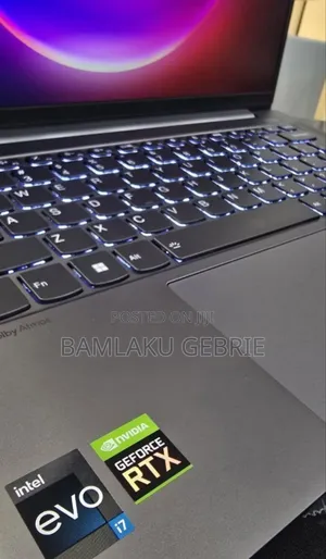 New Laptop Lenovo Ideapad 3 32GB Intel Core i7 SSD 512GB