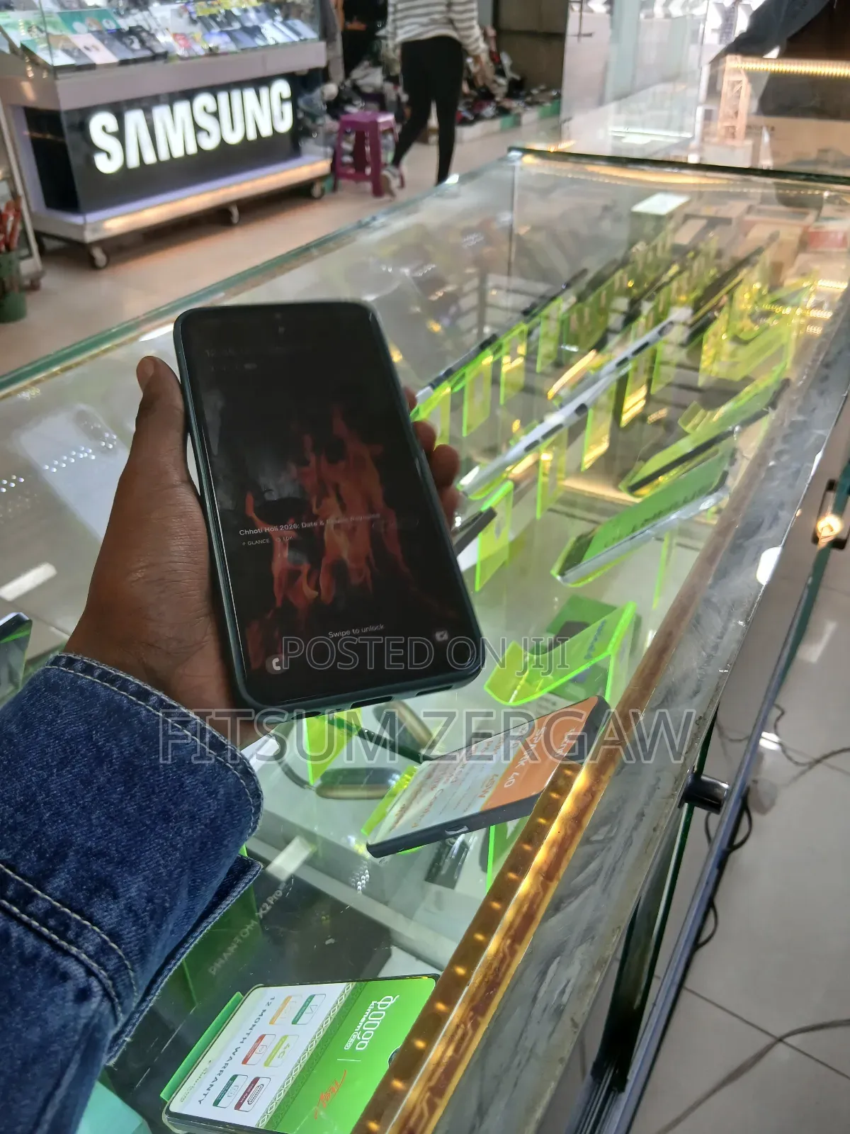 New Samsung Galaxy M13 64 GB