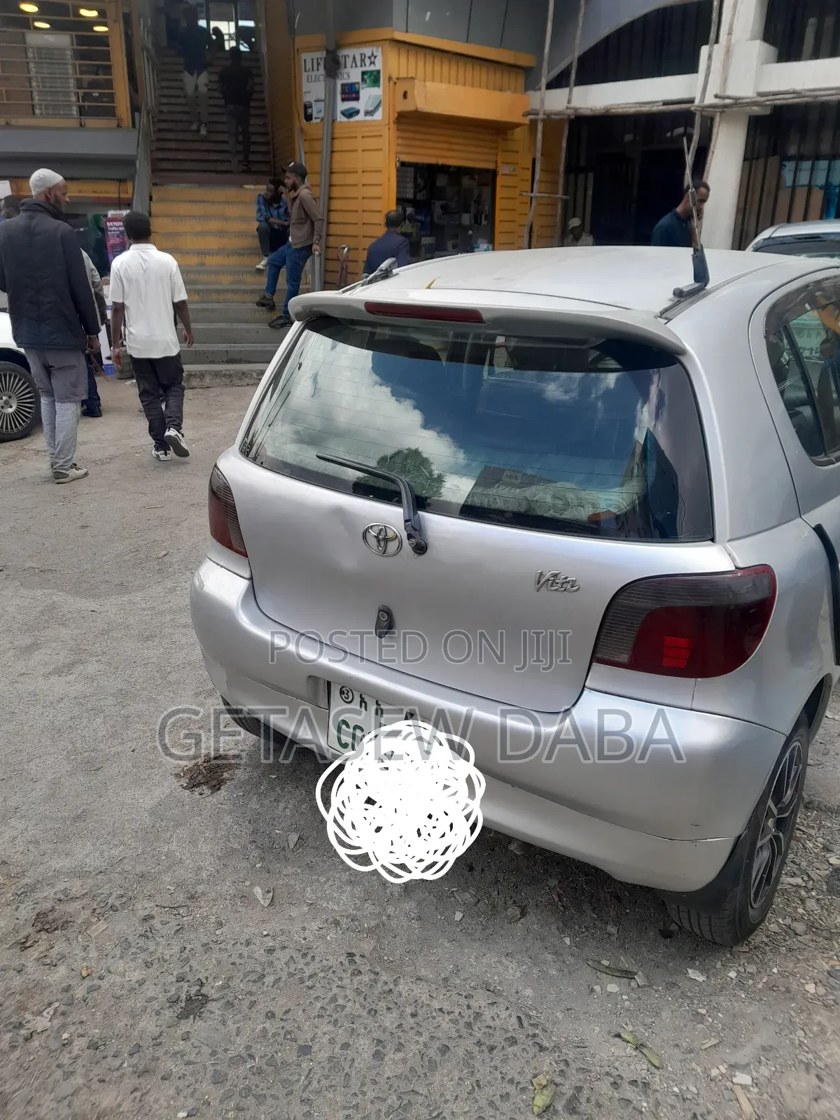 Toyota Vitz 2001 Silver