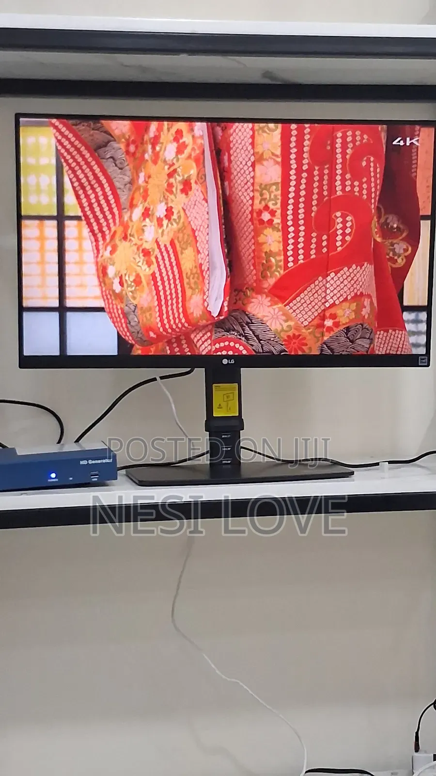 Lg 27" Frameless Monitor