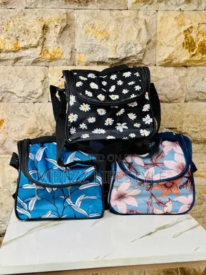 Premium Insulated Thermal Lunch Bag – Leakproof Portable Cooler Box