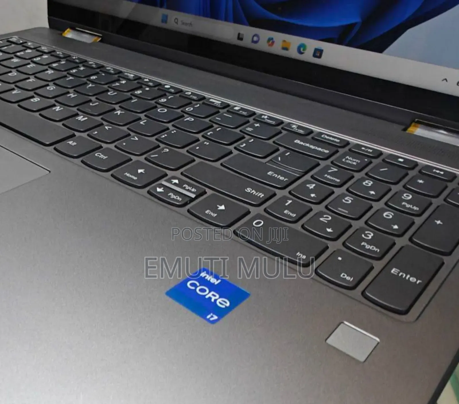 New Laptop Lenovo Yoga 7i 16GB Intel Core i7 SSD 512GB