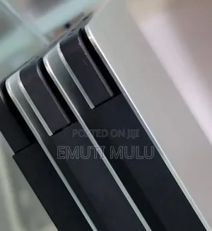 New Laptop Dell Precision 5540 16GB Intel Core i7 SSD 512GB