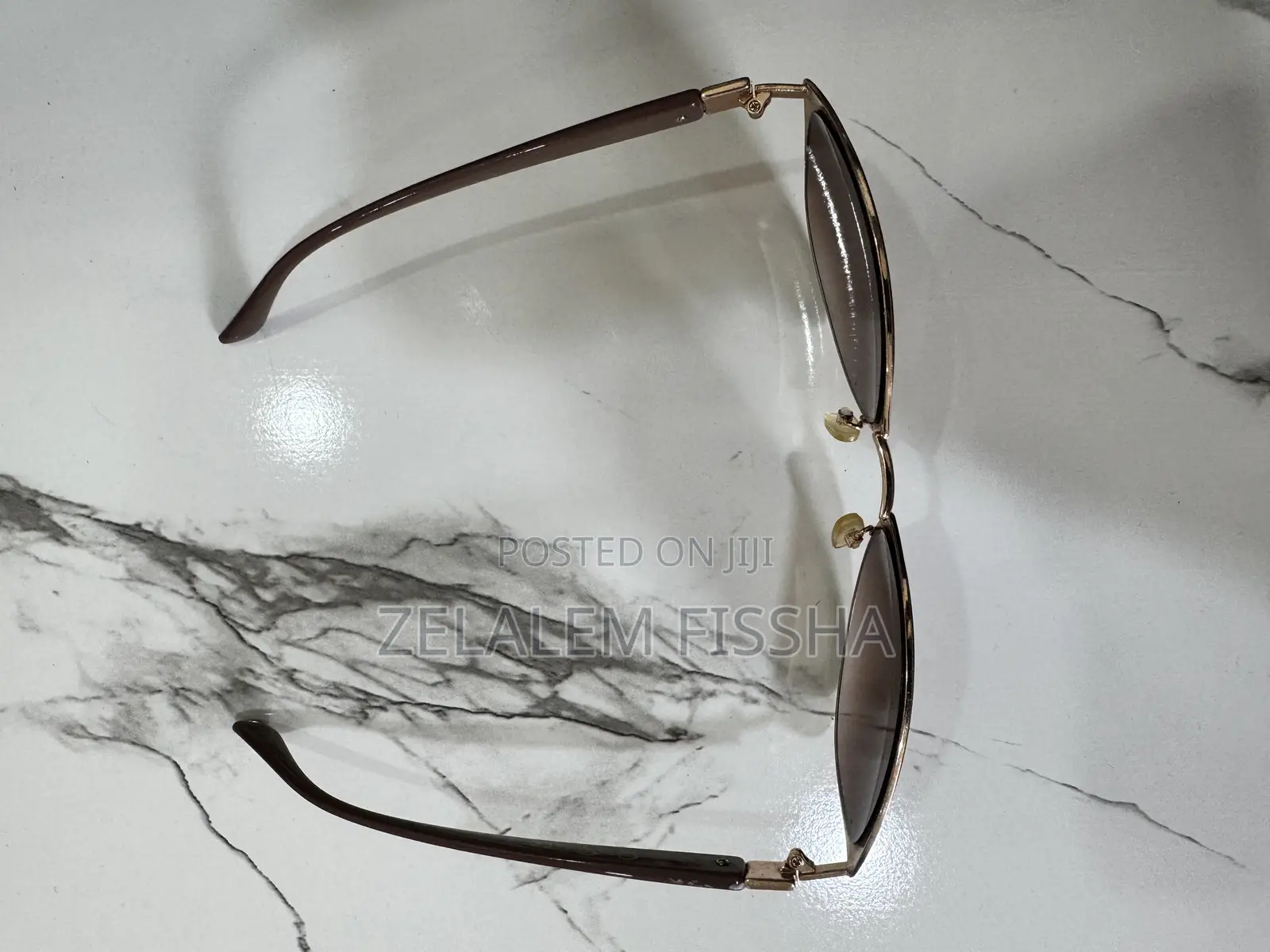 Corey" Cat Eye Sunglasses