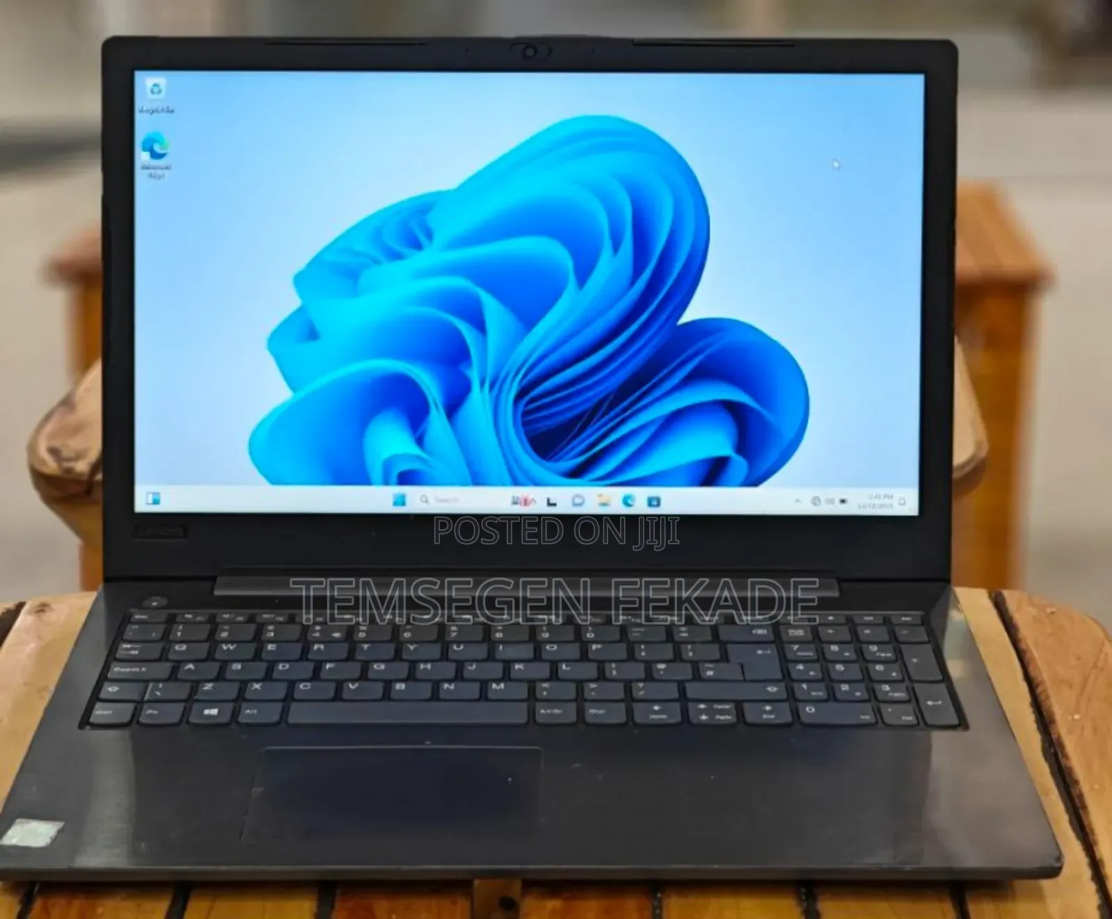 Laptop Lenovo IdeaPad 1 4GB Intel Core i3 HDD 1T