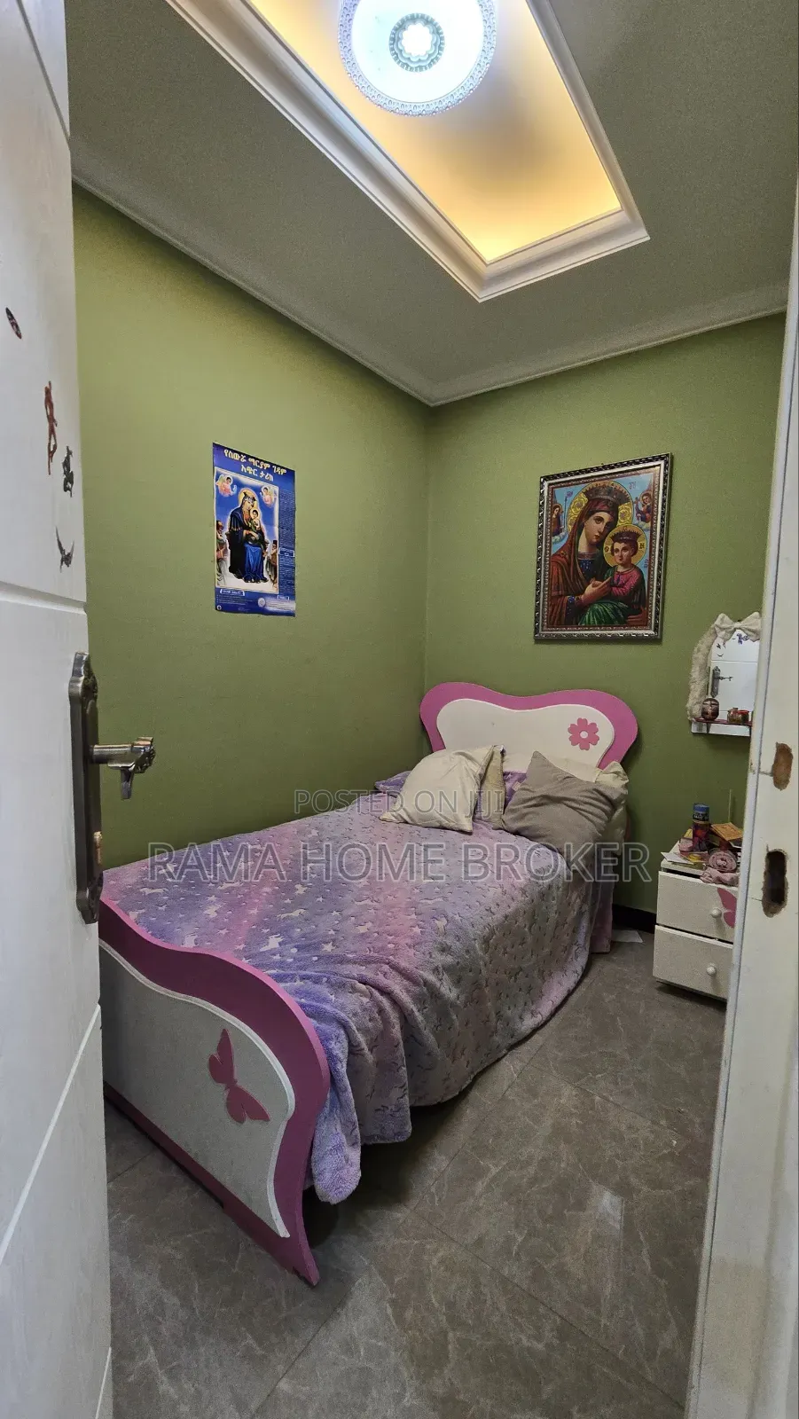 Furnished 2bdrm Condo in አያት 49 40/60 ኮንዶሚኒየም, Yeka for sale