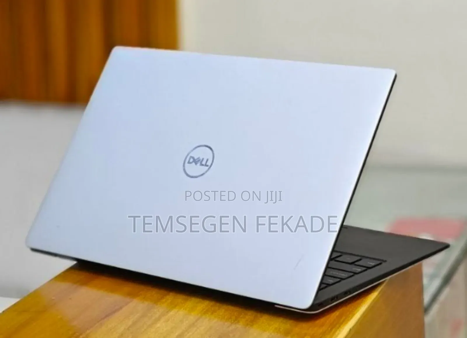 New Laptop Dell XPS 13 8GB Intel Core i5 SSD 512GB