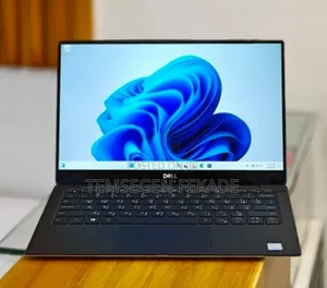 New Laptop Dell XPS 13 8GB Intel Core i5 SSD 512GB