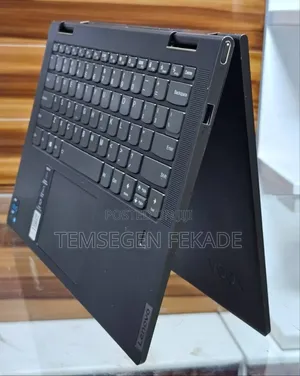 New Laptop Lenovo Yoga 7i 12GB Intel Core i5 SSD 512GB