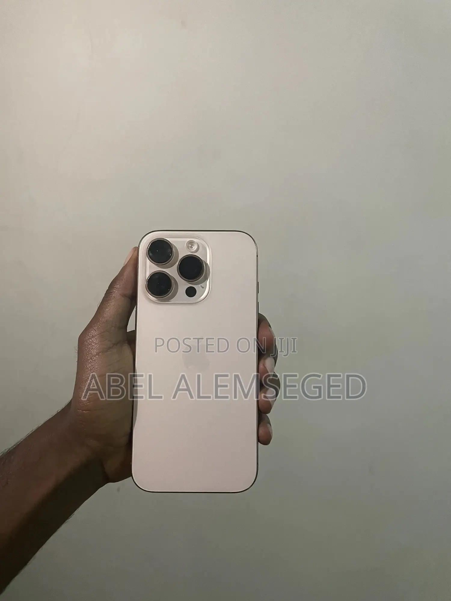 Apple iPhone 16 Pro 256 GB Gold