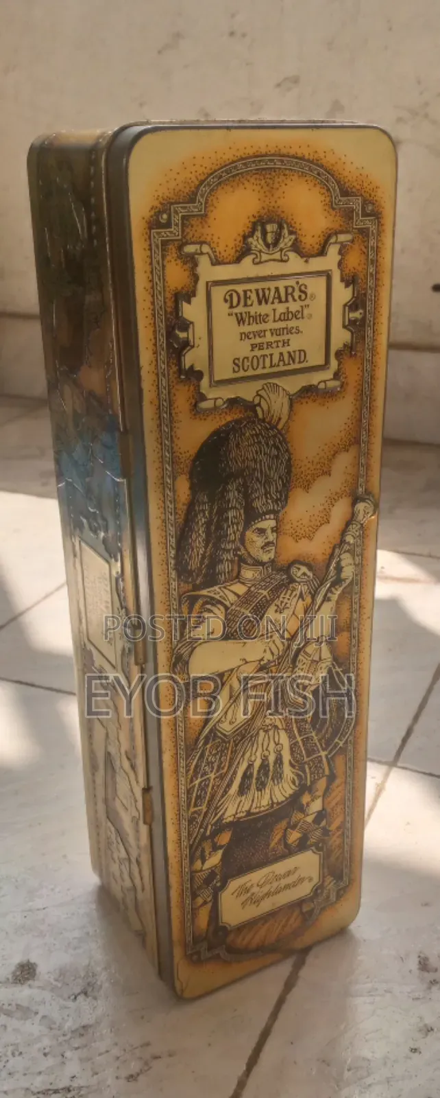 Dewar's White Label Finest Scotch Whisky