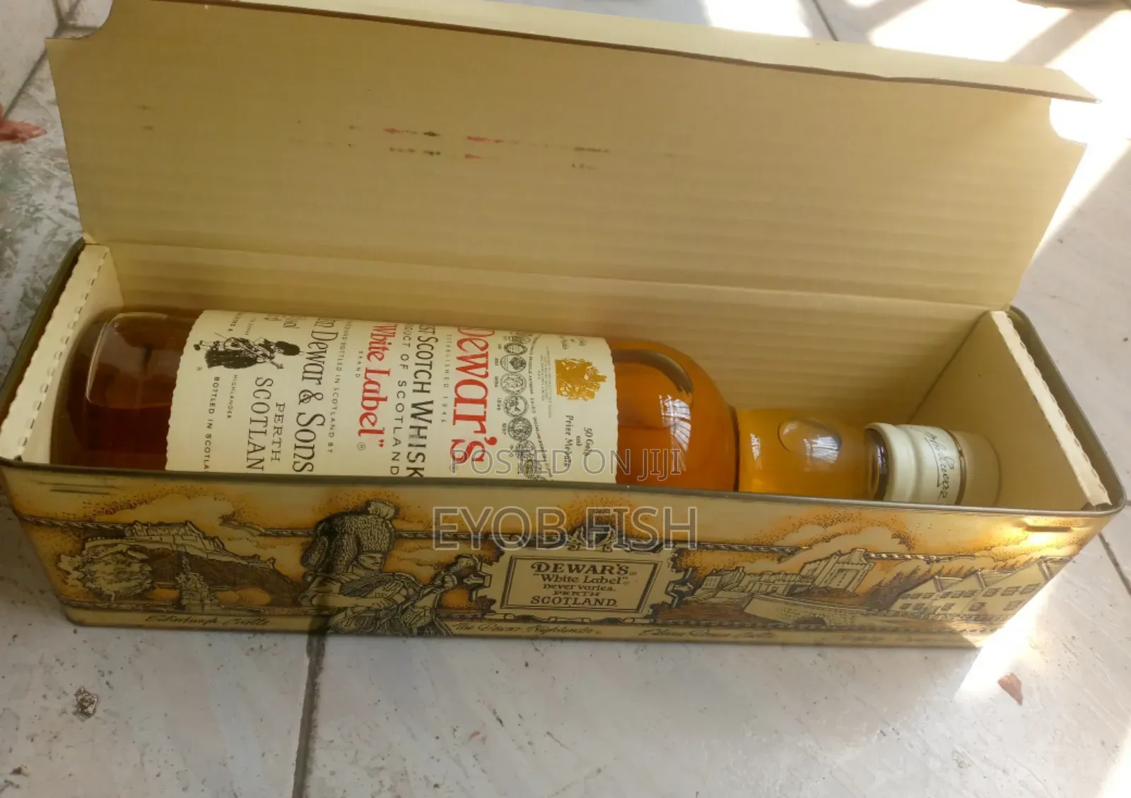 Dewar's White Label Finest Scotch Whisky