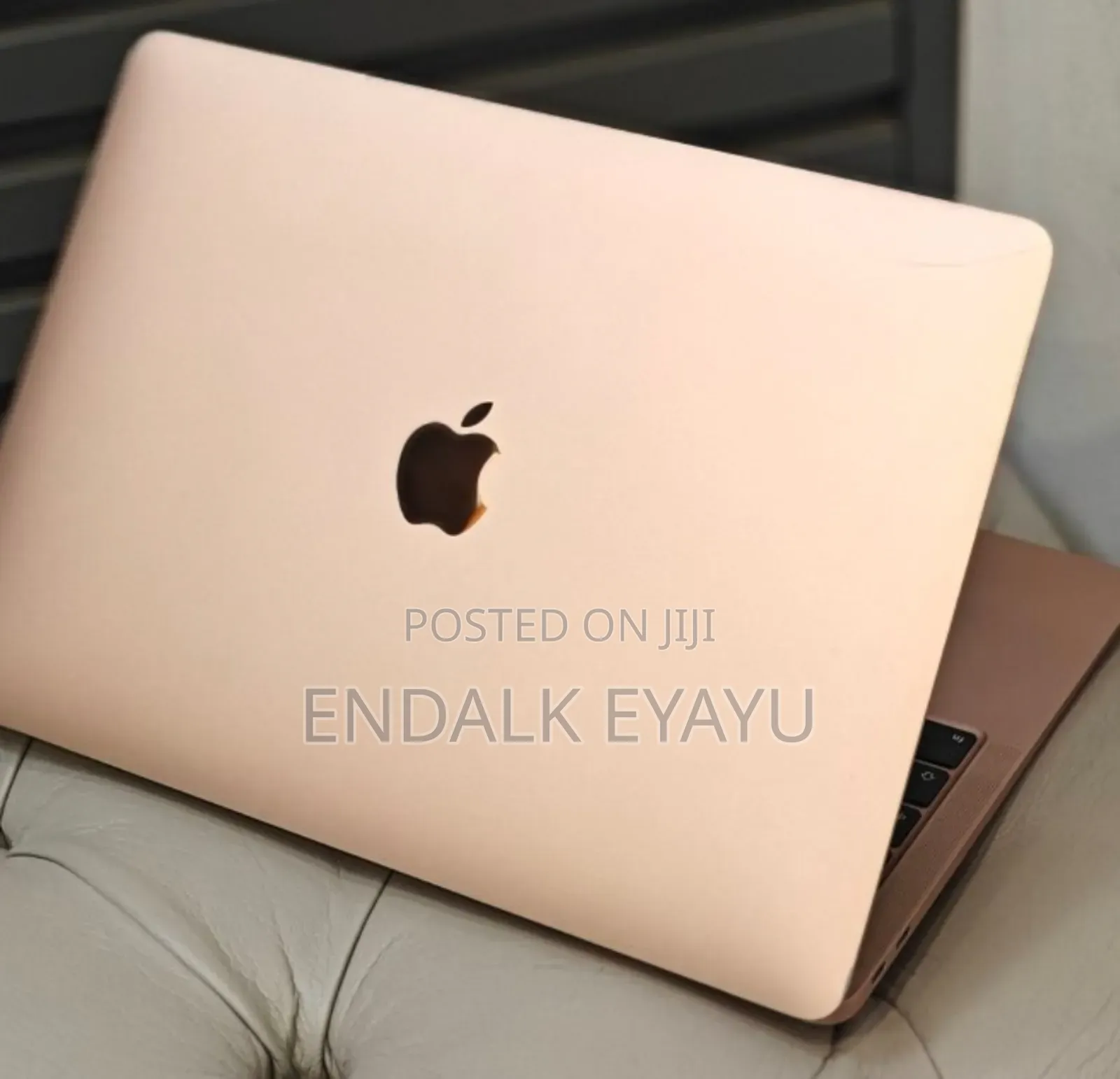 New Laptop Apple MacBook Air 2020 8GB Intel Core i3 SSD 256GB