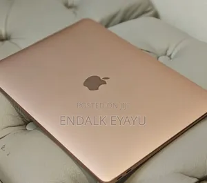 New Laptop Apple MacBook Air 2020 8GB Intel Core i3 SSD 256GB