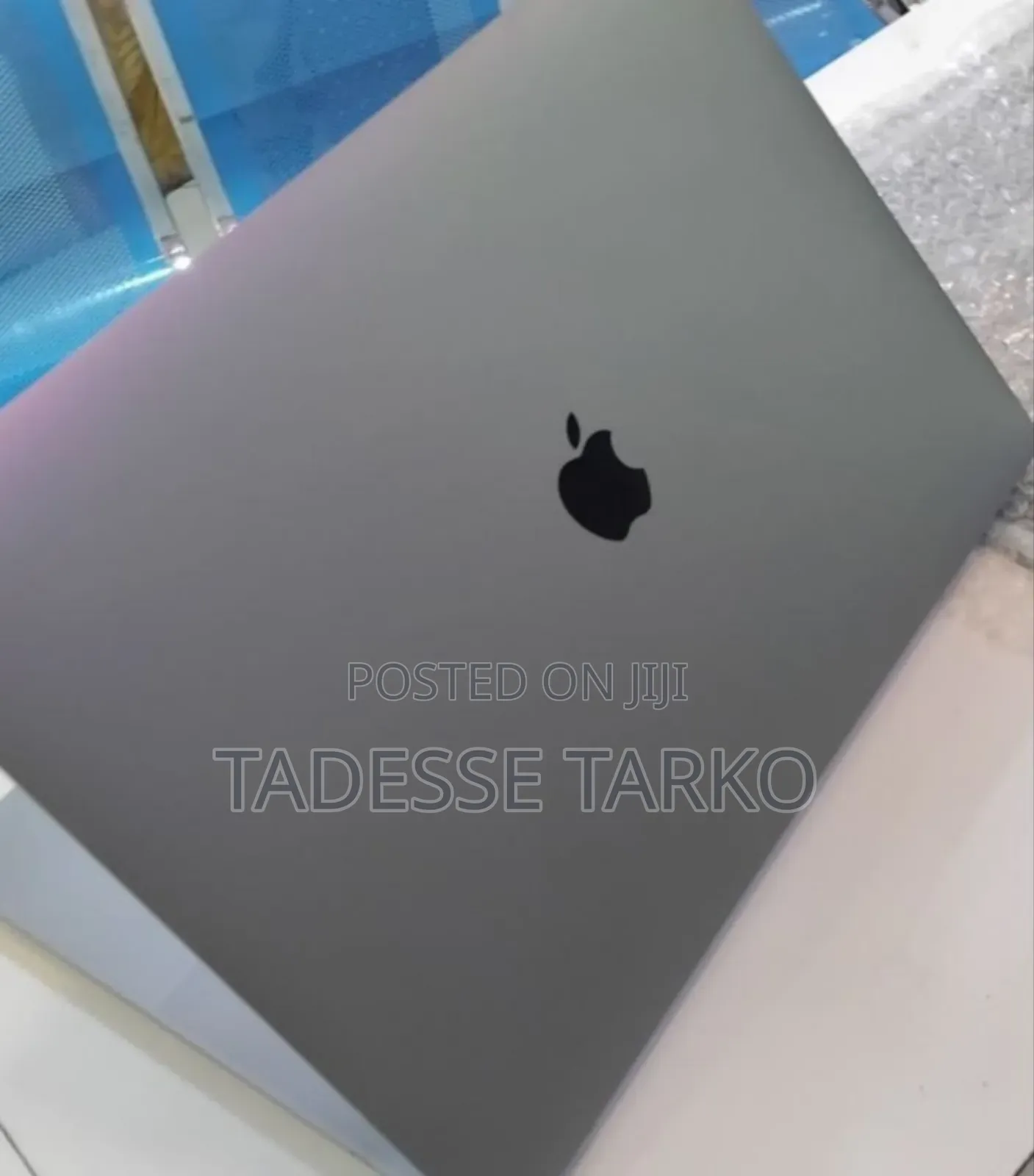 New Laptop Apple MacBook Pro 2017 16GB Intel Core i7 SSD 512GB