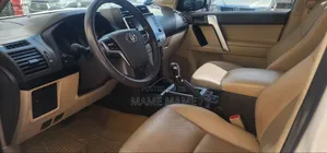Toyota Land Cruiser Prado 2022 White