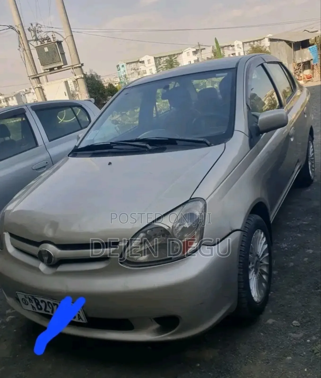 Toyota Platz 1.0 FWD 2005 Silver