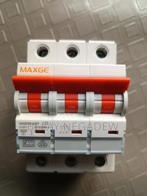 MCB 25a 3p Breaker