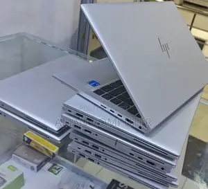 New Laptop HP EliteBook 830 G8 16GB Intel Core i5 SSD 512GB