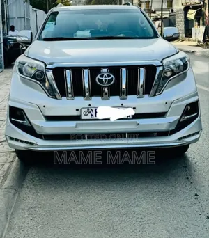 Toyota Land Cruiser Prado 2016 Silver