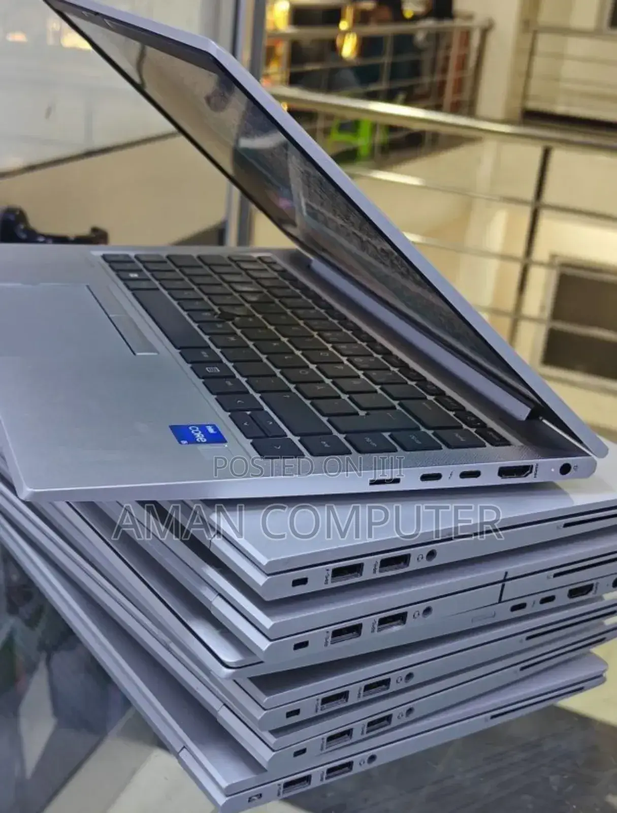 New Laptop HP EliteBook 830 G8 16GB Intel Core i5 SSD 512GB