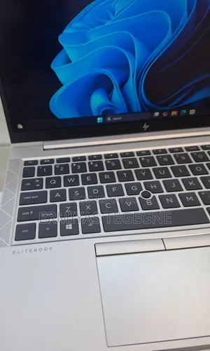 New Laptop HP EliteBook 840 16GB Intel Core i5 SSD 512GB