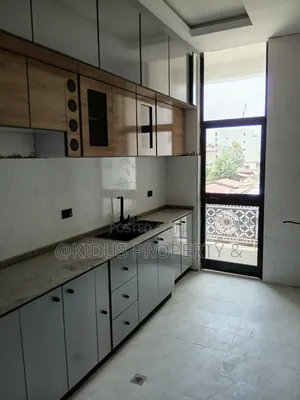 2bdrm Apartment in Mekanisa Amigos, Nifas Silk-Lafto for rent