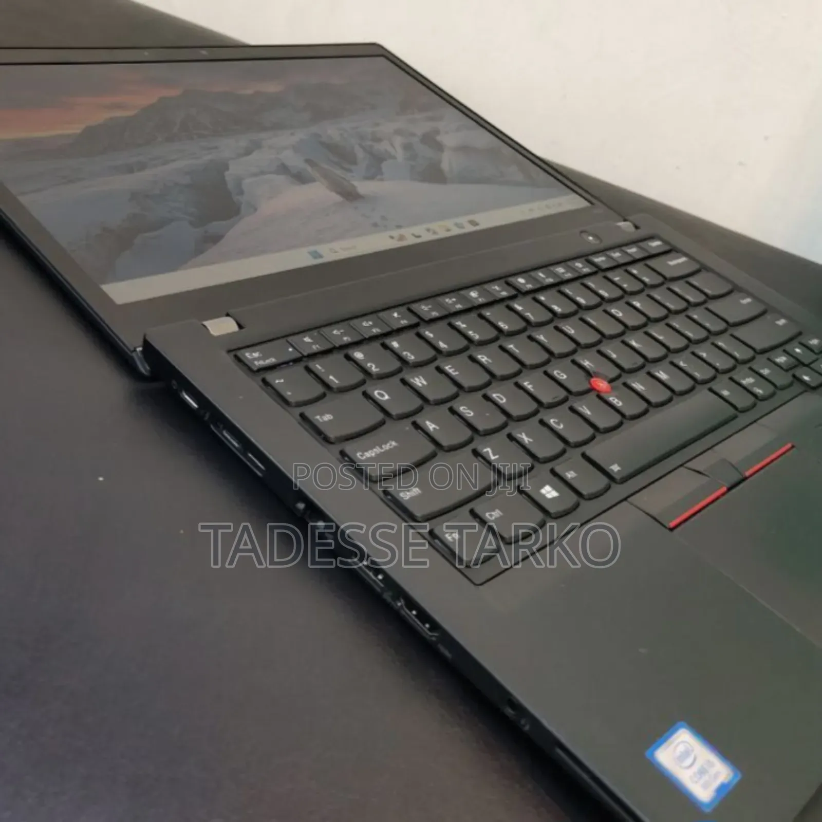 New Laptop Lenovo ThinkPad T480s 8GB Intel Core i5 SSD 256GB