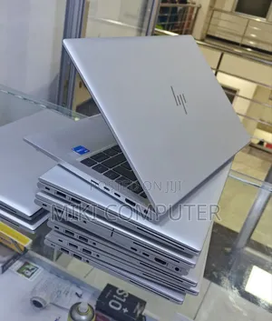 New Laptop HP EliteBook 830 G7 16GB Intel Core i5 SSD 512GB